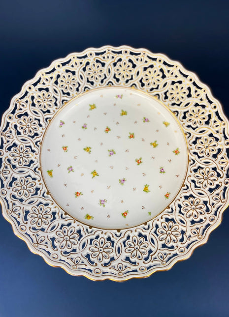 Large Antique Plate by Meissen, Germany.  Reticulated Hand Painted Serving Platter. Tea Rose Motif & Daisies. Fine Tableware. Collectibles.