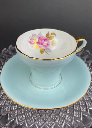 Vintage Aynsley Tea Cup and Saucer. Fine Bone China. Made in England. Collectibles. Replacements.