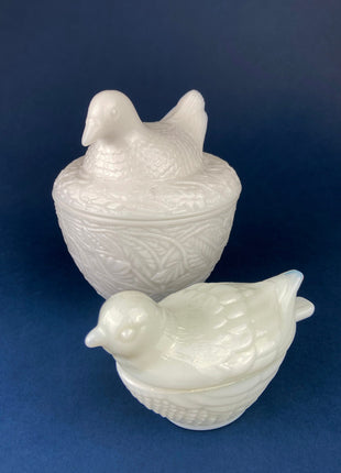 Small Milk Glass Dove Jar. Bird on Nest Container. Trinket Box. Collectible Bowl with Cover.
