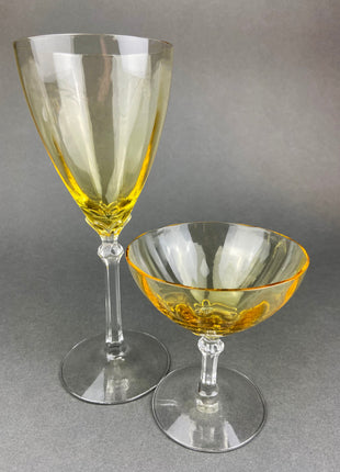 Vintage Fostoria Crystal Topaz Champagne Glasses. Light Yellow Depression Glass Low Sherbet Stemware. Gold Footed Glasses. Set of Six.