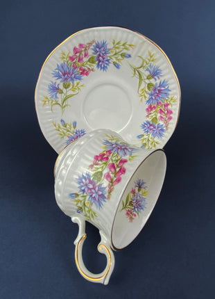 Vintage Tea Cup and Saucer. Queen's Fine Bone China. Hand Painted Corn Flowers. Wild Flowers Pattern. Rosina China Co Ltd. Made in England.