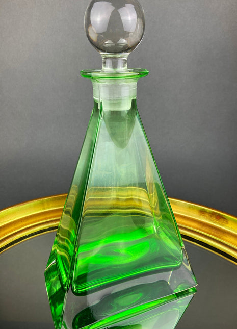Green Crystal Decanter with Clear Stopper. Minimal Crystal Carafe. Office Decor. Social Club Decor. Men Cave Accessory. Gift for Dad.
