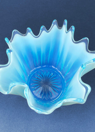 Fostoria Heirloom Glass Splash Bowl. Opalescent Blue Ruffled Serving Bowl. Collectible Tableware. Fine Dining.