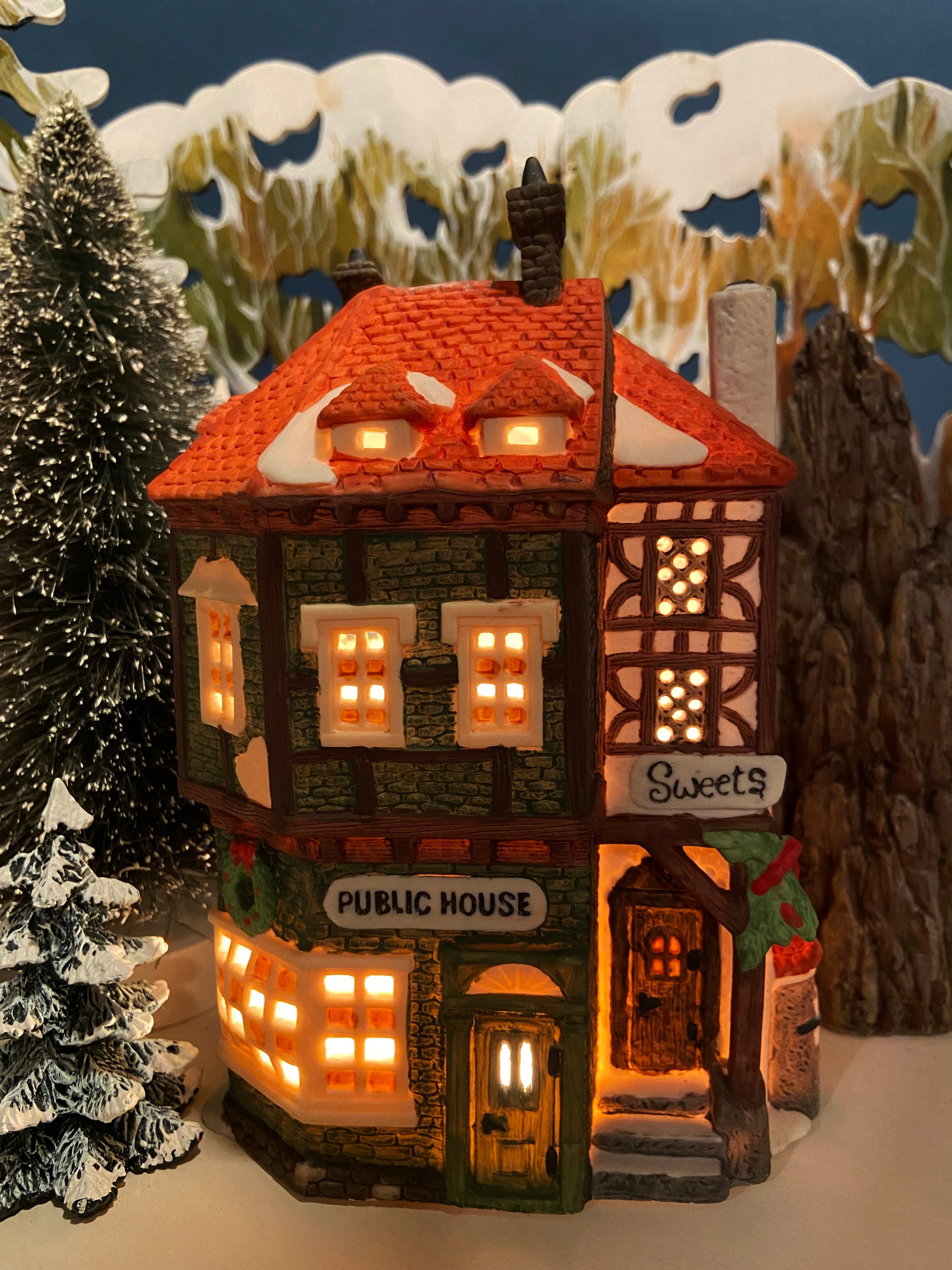 Christmas Village House by Dept 56. Illuminated Public House. Sweets.  Dickens Village Series. Made in Taiwan. Christmas Village/Diorama.