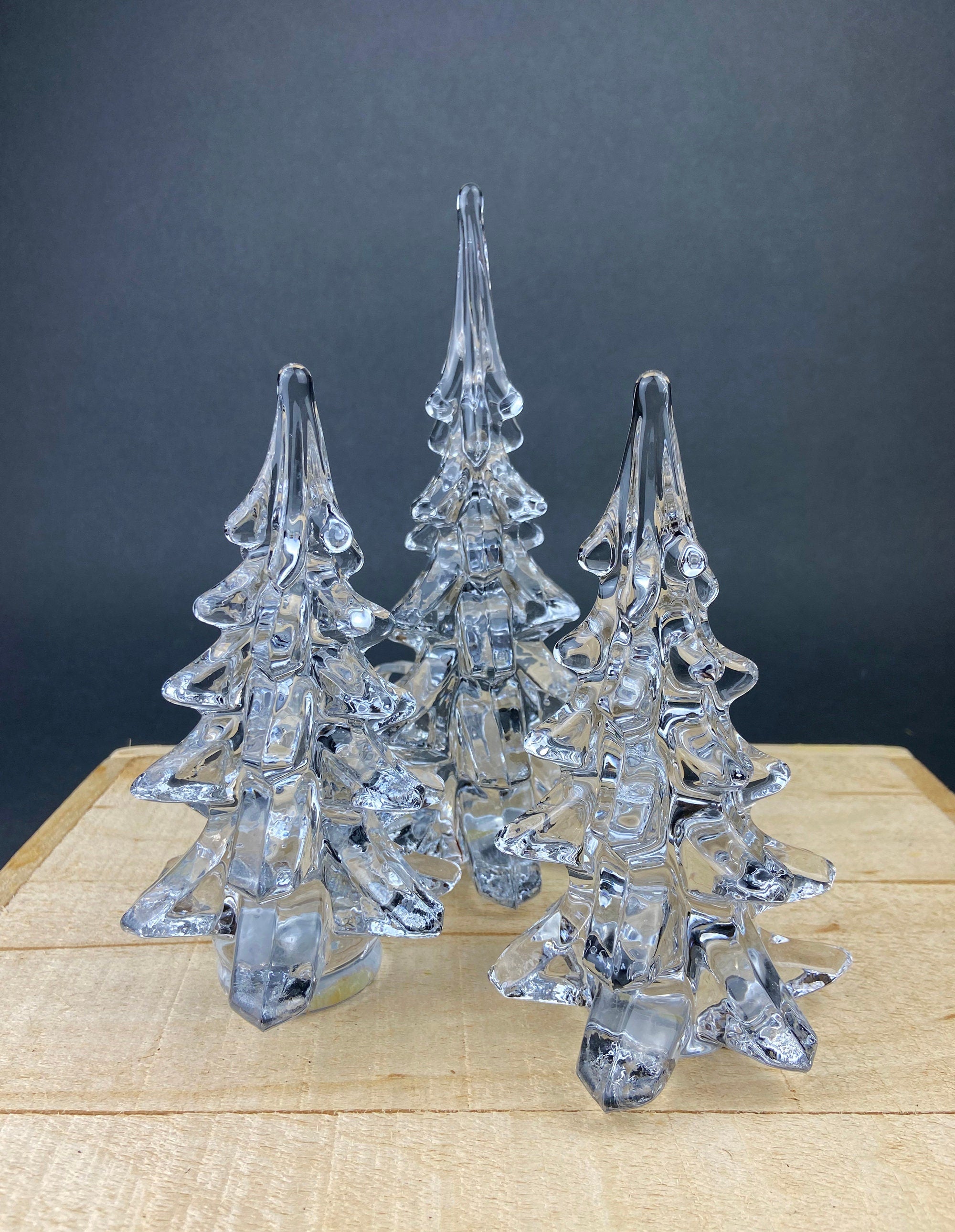 Lead Crystal Clear Christmas Tree. Hand Crafted Art Glass Spruce Tree. 8