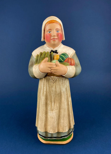 Large Female Pilgrim Figurine. Our Town Collection by Leo Smith for Dept 56. Hand-Painted Statuette Signed by Artist. Gift for Him or Her.