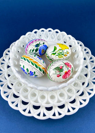 Hand Painted Eggs/Pisanki. Hollowed Egg Shells Painted with Various Floral Motifs. Easter Celebration. Set of Four.