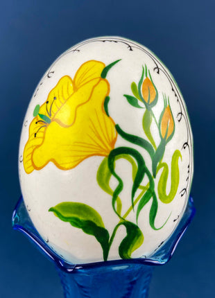 Hand Painted Eggs/Pisanki. Hollowed Egg Shells Painted with Various Floral Motifs. Easter Celebration. Set of Four.