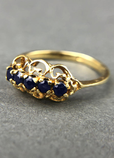 Vintage 14k Gold Sapphire Filigree Ring, Size 5 3/4.