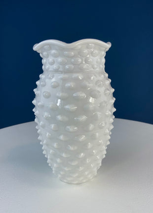 Hobnail Vase with Scalloped Edge. Round Milk Glass Flower Vase. Collectible Wedding Vase. White Table Decor. Bohemian Chic Living.