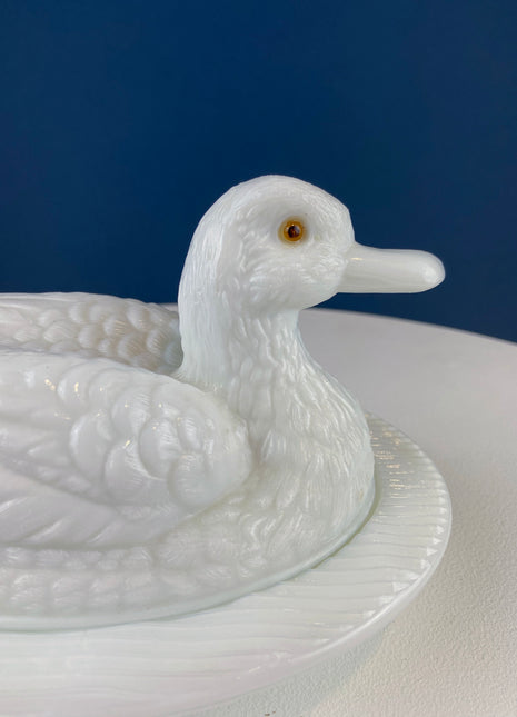Westmoreland Milk Glass Duck Dish. Large White Bird Bowl for Candy, Trinkets, or Bathroom Accessories. Modern Farmhouse. French Country.