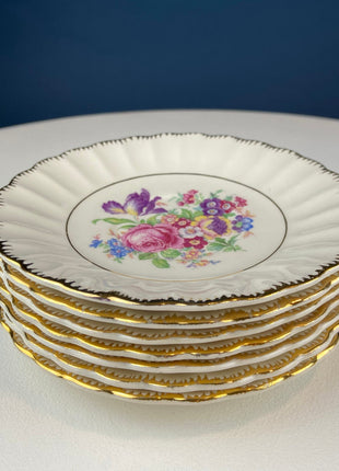 6" Salad Dessert Plate by Leigh Ware/Potters. Antique Plate with Floral Pattern & Gold Rim. Made in USA 1920-1930. Modern Farmhouse.