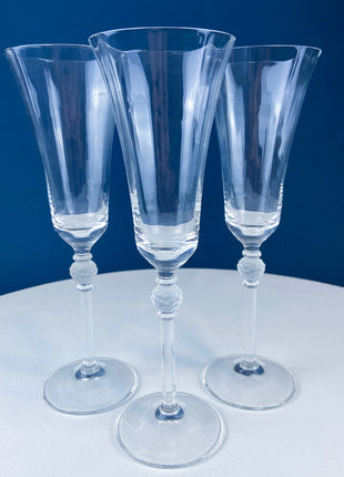 Crystal Champagne Glasses with Ball Stem. Enchantress by Mikasa. Frosted Ball Shaped like Berries & Leaves. Set of 11. Beautiful Ping.