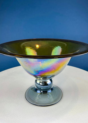 Iridescent Blue Carnival/Federal Glass Bowl. Large Stunning Iridized Serving Bowl. Windsor Button Pattern. Art Glass. Dining Room Decor.