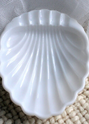 Vintage Fenton Milk Glass Nesting Ashtrays. Hobnail Ashtrays or Bowls with Scalloped Edge. Set of Three. Gift for Him.