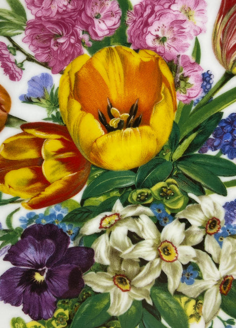 Limited Edition Hutschenreuther 8" Plate. Ursula Band Exclusive. Wall Hanging Plate with Bucket of Flowers. Collectible Wall Art.