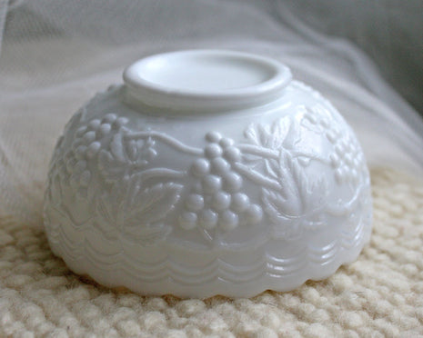 Imperial Milk Glass Bowl with Scalloped Edge and Cable, Grapes Pattern