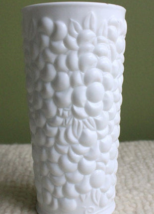 Milk Glass Vase. Tall Milk Glass Vase with Daisy Petals and Knobs. Collectible Milk Wedding Glass.