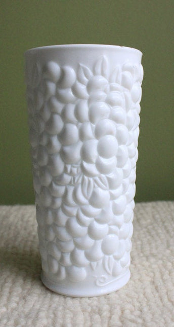 Milk Glass Vase. Tall Milk Glass Vase with Daisy Petals and Knobs. Collectible Milk Wedding Glass.