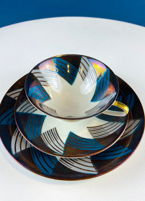 Antique Bavarian Porcelain Tea Trio. Porcelain Cup, Saucer, Dessert Plate in Gold Green White. Tea Set by Z & Co, Tirchenreuth, 20, Bavaria.