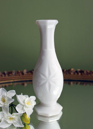 Milk Glass Vase.  Small Vase with Stars. Vase with Octagonal Base. Collectible or Wedding Milk Glass.