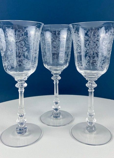 Heisey Wine Goblets. Set of 7 Orchid Pattern Etched Crystal Glasses. Home Gift. Dining Room Decor. Collectible Glassware.
