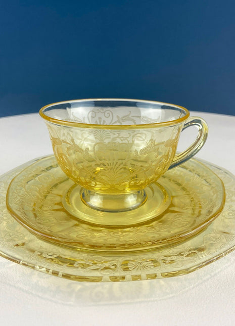 Vintage Topaz Fostoria Tea Set Trio. Versaille Pattern Cup, Saucer, and 7.5" Dessert/Salad Plate. Fine Table Glassware. Gold Table Decor.