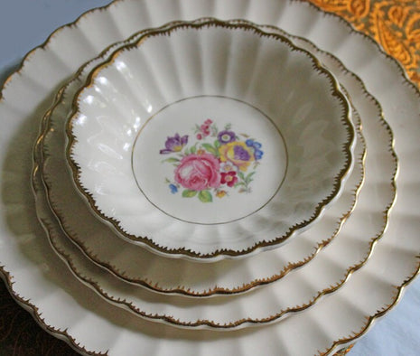 6" Cereal Soup Bowl by Leigh Ware. Antique Leigh Potters Serving Dish Made in USA 1920-1930. Highly Collectible Dish. Modern Farmhouse.