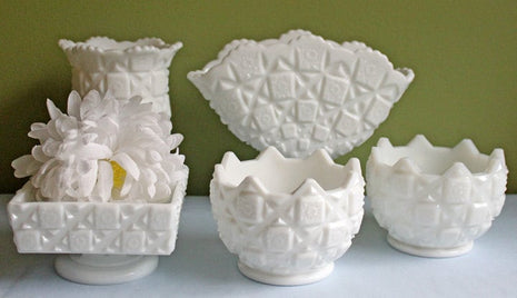 Westmoreland Set of Five Milk Glass Vases in Old Quilt or Block and Star Pattern and Scalloped Rim.