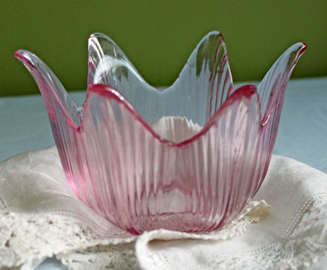 Tulip Shape Lavender Color Art Glass Candy Bowl