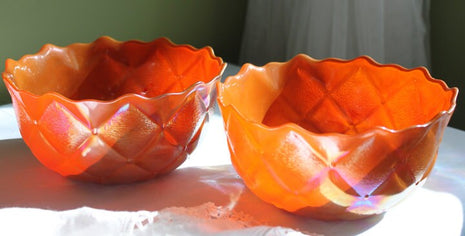Carnival Glass Bowl. Two Luster Glass Bowls with Scalloped Rim. Set of Two Bowls. Teleflora Gift Bowls.
