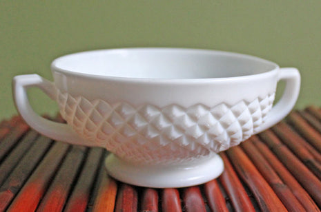 Sugar Bowl. Milk Glass Open Sugar Serving Dish. Sugar Serving Bowl with Diamond Pattern.