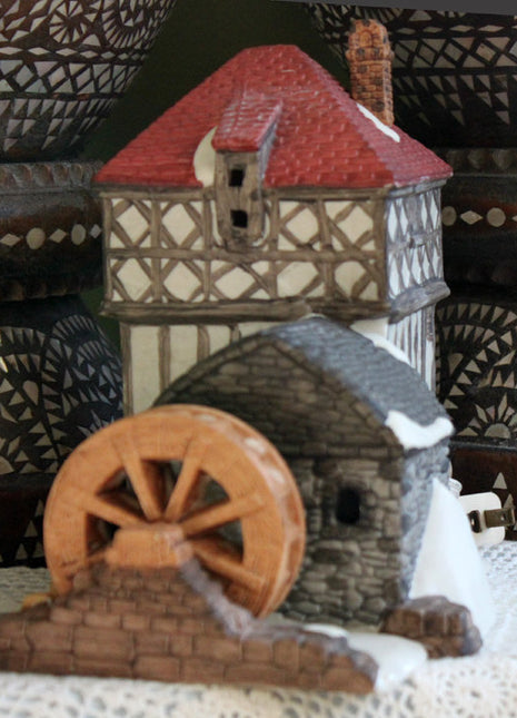 Department 56 Dicken's Christmas Village Blythe Pond Mill