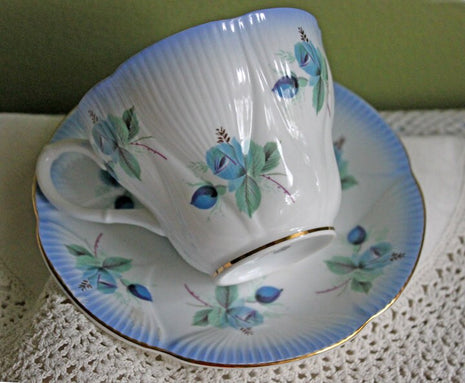 Royal Albert Tea Cup and Saucer with Blue Roses. Horizon Series ,  England.