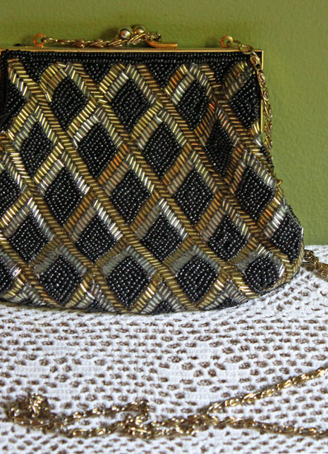 Vintage Purse Beaded Diamond Pattern Evening Purse with Black and Gold Beads