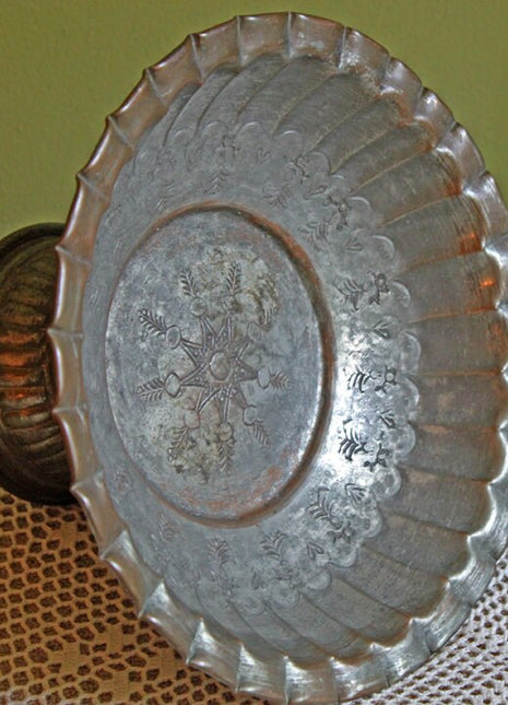 Hand Pounded Copper Tin Footed Bowl. Vintage Rustic Home Decor. Primitive Folk ndian Craft. Rustic Style Home Decor.